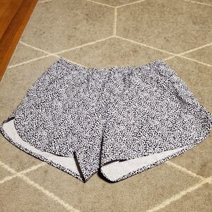 Old navy stretchtech shorts